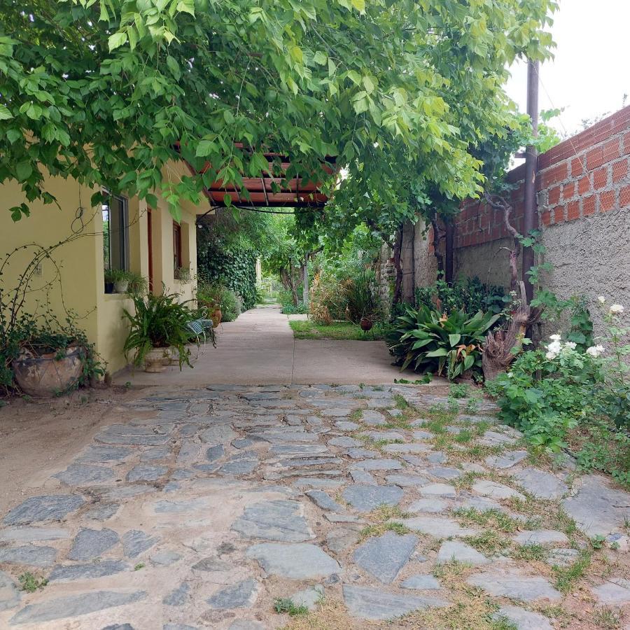 Hostal Killari Cafayate Exterior foto